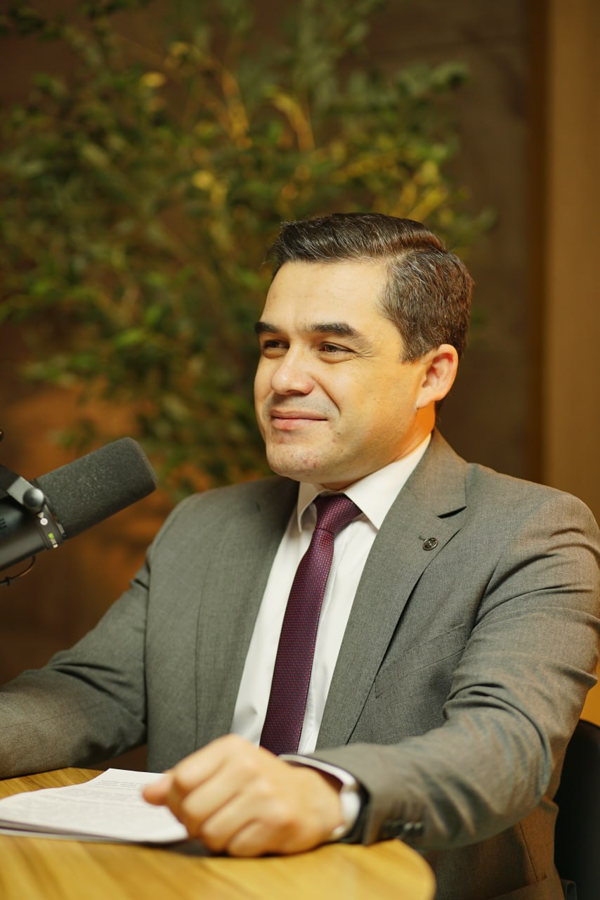 Атаджанов  Жасур Кадамбаевич